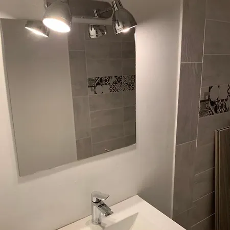 Apartmán Le 48 *