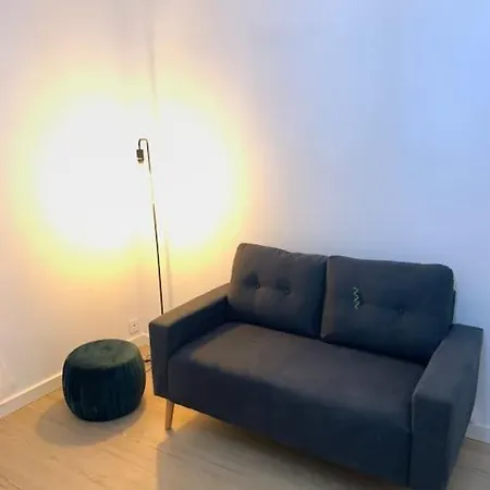 Le 48
