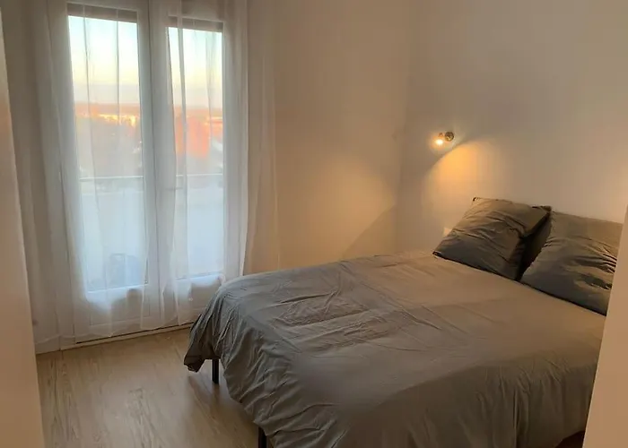 Le 48 Apartment